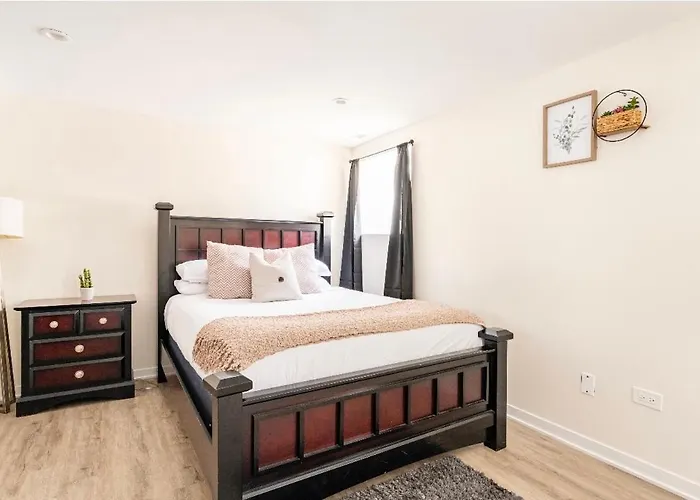 Apartment Cozy 2 Brm Mins Away From United Center Chicago