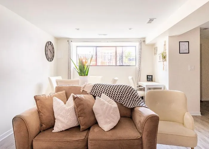 Apartment Cozy 2 Brm Mins Away From United Center *