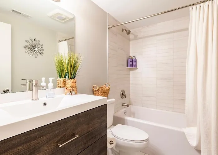 Apartment Cozy 2 Brm Mins Away From United Center *